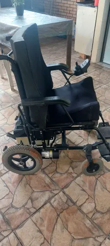 Cadeira de rodas Eletrica