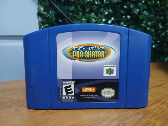 TONY HAWKS PRO SKATER NINTENDO64