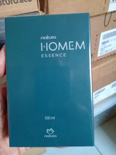 Perfume natura homem essence 140,00 cada.