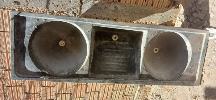 Vende-se Tanque de Cimento