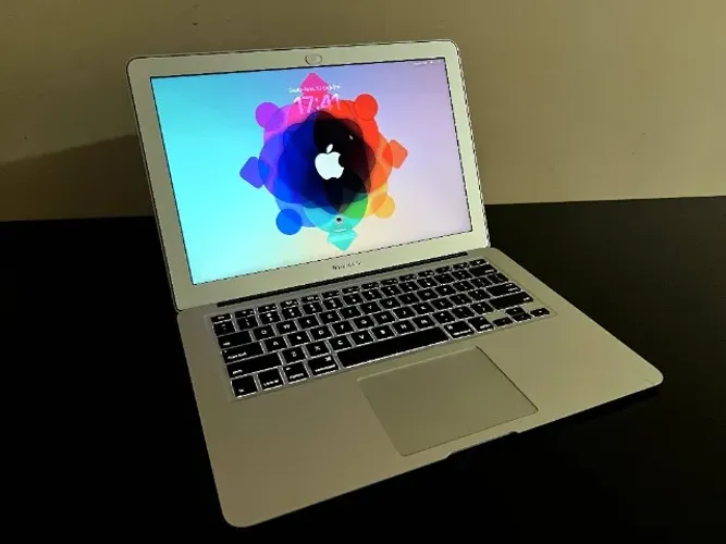 MacBook Air 2017