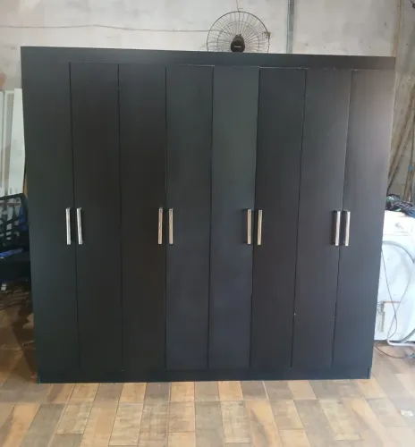 VENDO ESSE GUARDA ROUPA 