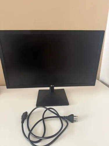 Monitor Gamer LG 21.5" Full HD 75Hz HDMI - Ótimo Estado (R$ 300)