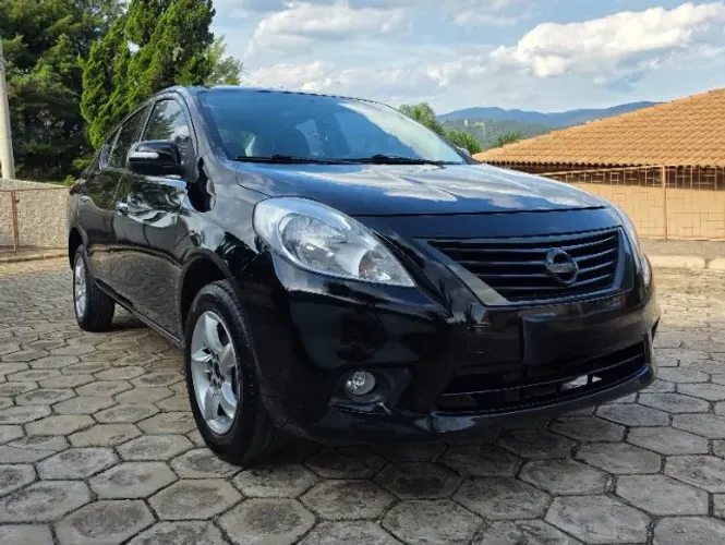 Nissan Versa SV 1.6 16V Flex Fuel 4P Mec. 2014