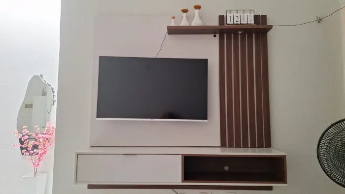 PAINEL DE TV