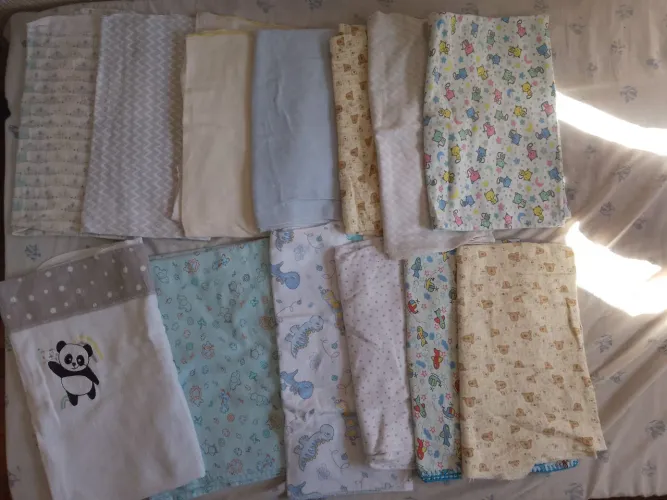 Lote cueiros pra bebe 