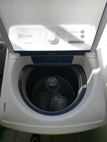 Lavadora de roupa 14 kg Electrolux