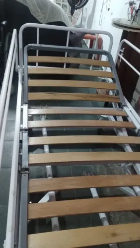 CAMA PRA RESIDÊNCIA SEMI NOVA TOP 