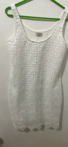 Vestido Hering branco p em perfeito estado de uso
