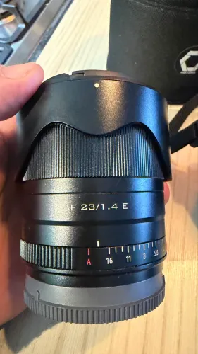Câmera Sony zv e 2