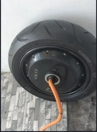 Motor e Peneu ev1 sport 3000 watts
