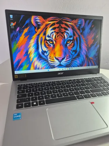 Notebook Acer 8GB Zerado
