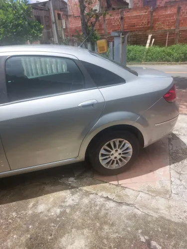 Fiat Linea LX 1.9/ 1.8 Flex 16V 4P 2010