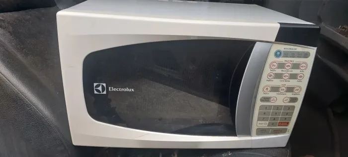 Micro-ondas Electrolux 20 litros