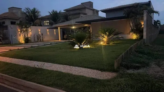 Casa a venda no Condomínio Mario Franco