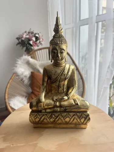 Estatua Buddha dourada 30cm