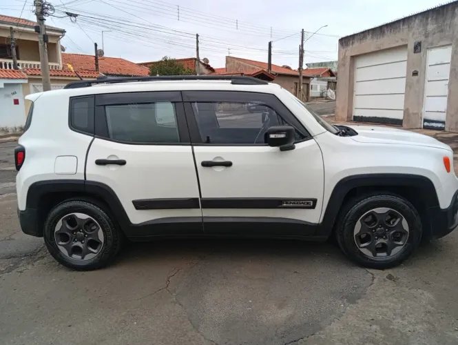 Jeep Renegade 1.8 4X2 Flex 16V Aut. 2018