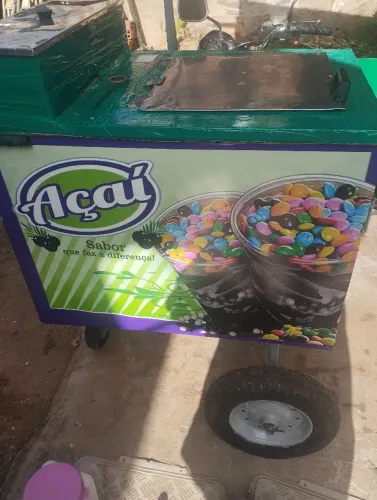 Carrinho de Açaí em festas ou eventos 