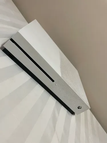 Xbox One S 1TB