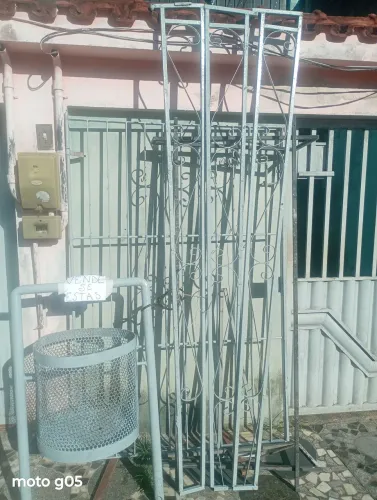 Vendas de grade lixeira mão de força pra cobertura