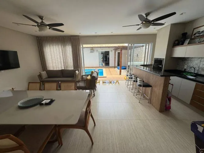 Sobrado com 4 quartos à venda Setor Jaó Goiânia/GO