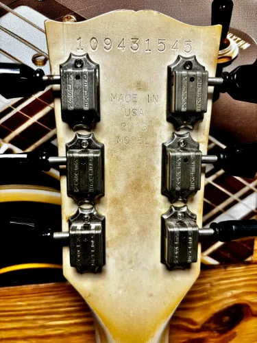 Gibson SGJ