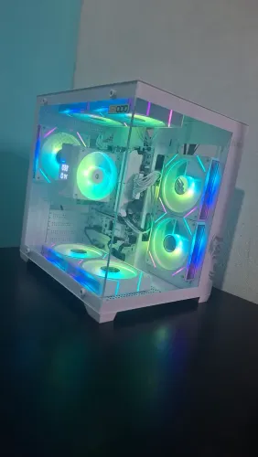 Pc Gamer AMD AM4 | B550M | Ryzen 7 5700G | 16GB Ram 3200mhz | SSD Sata 512GB