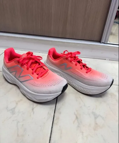 tênis new balance 1080 forma grande - tam 38.