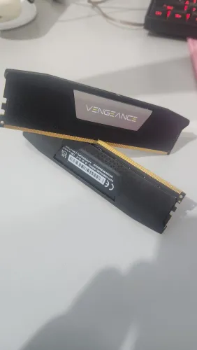 Memória Ram Corsair Vengeance Color Preto 32gb 16x2 6000MHZ CI40 (Usado)
