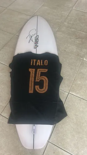 Prancha de surf italo ferreira