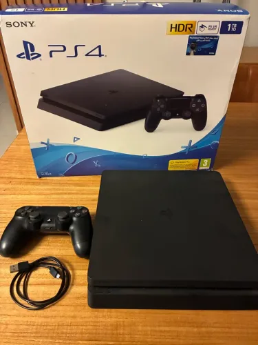 PlayStation 4