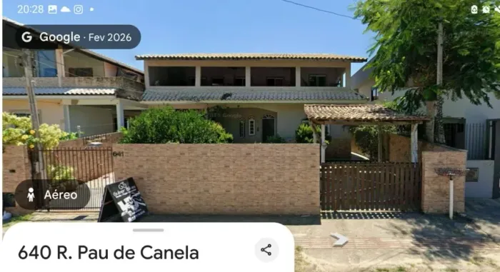 Alugo Casa - 2 qtos - Rua Pau de Canela Rio Tavares