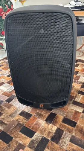 Caixa Amplificada Staner 200rms 15 polegadas - Novíssima