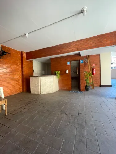 Edifício Simon Bolivar | Centro | 57m² | 1 Quarto | 1 Vaga | R$ 195 Mil