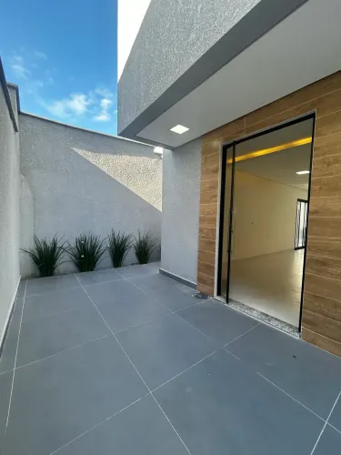 SOBRADO 03 dormitórios - PRAIA DOS INGLESES 