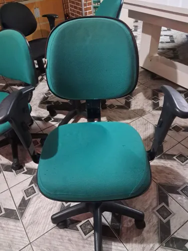 Vende-se cadeiras de escritório