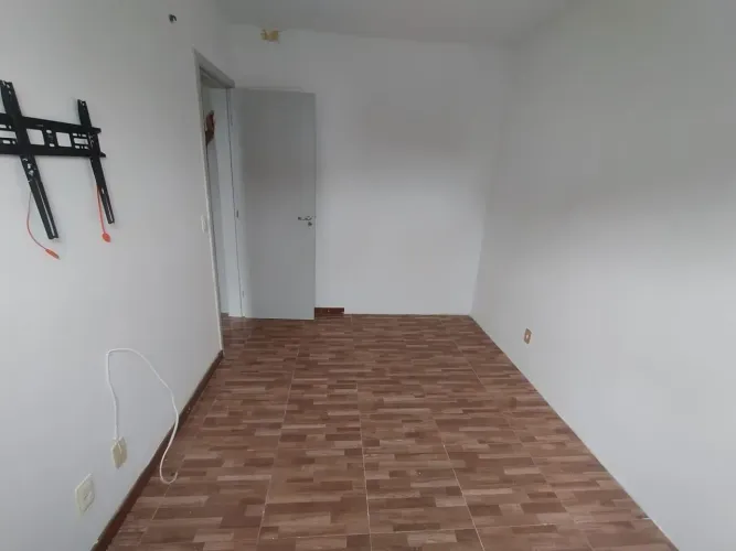 Alugo apartamento no Reserva Parque