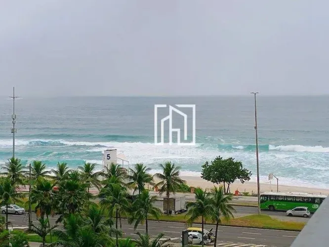 APARTAMENTO A VENDA NO CONDOMINIO COSTA DEL SOL - BARRA DA TIJUCA.