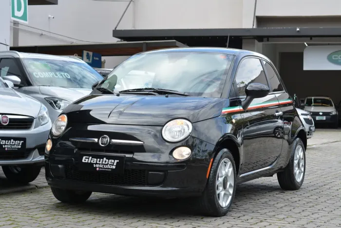 Fiat 500 Cult 1.4 Flex 8V EVO Mec. 2012