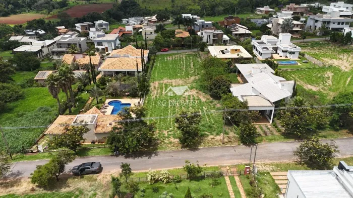 Lote no Condomínio Serra dos Bandeirantes