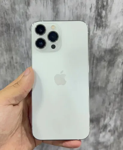 iPhone 13 Pro branco 128gb 06 meses de garantia 