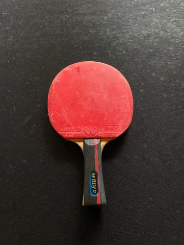 Vendo Raquete Tênis de Mesa Clássica Butterfy Fan Zhendong RDJ S1