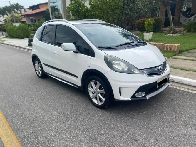 Honda Fit Twist 1.5 Flex 16V 5P Aut. 2014