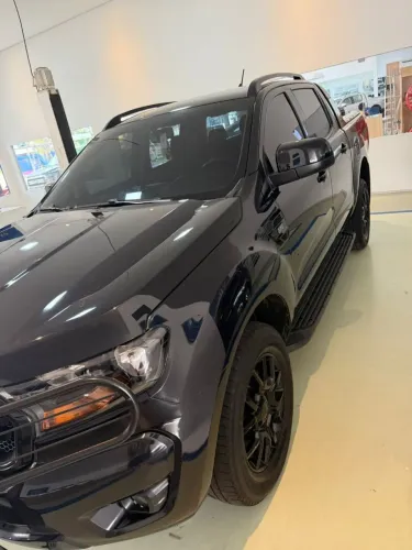Ford Ranger Black 2.2 4X2 CD Diesel AUT 2022