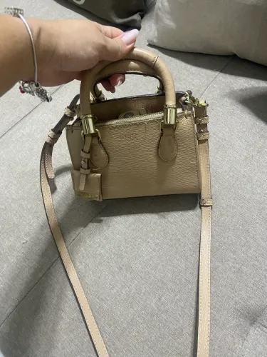 Bolsa Schutz Lorena Baby