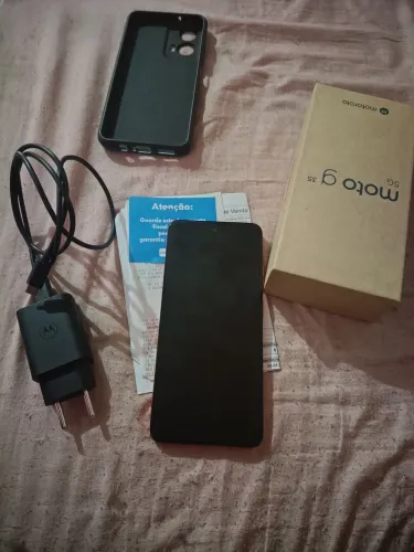 Vendo moto g35 12ram 256 gigas de memória