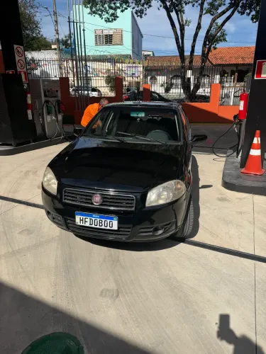Fiat Siena EL Celeb. 1.0 MPI Fire Flex 8V 4P 2010