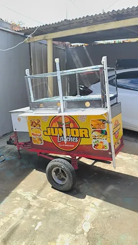 Carinho de lanches salgados