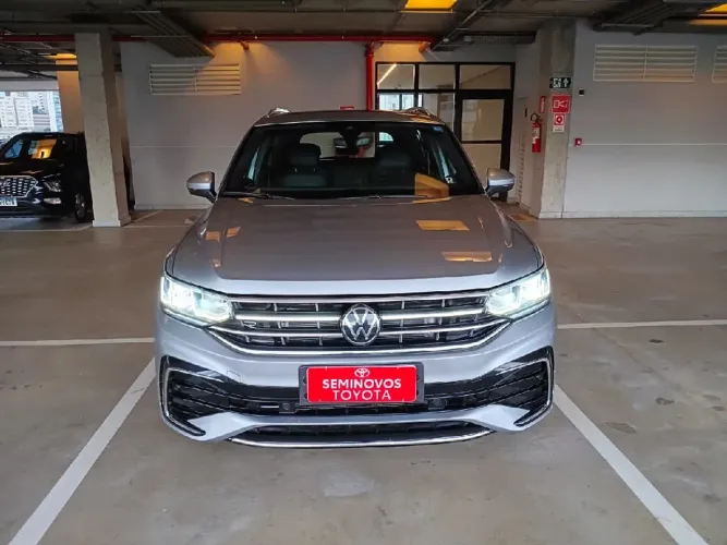 Volkswagen Tiguan Allspac R-line 300 TSI 2.0 2024