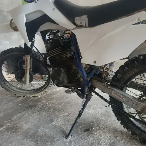 Xlx 250r de trilha